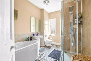 Family Bathroom- click for photo gallery